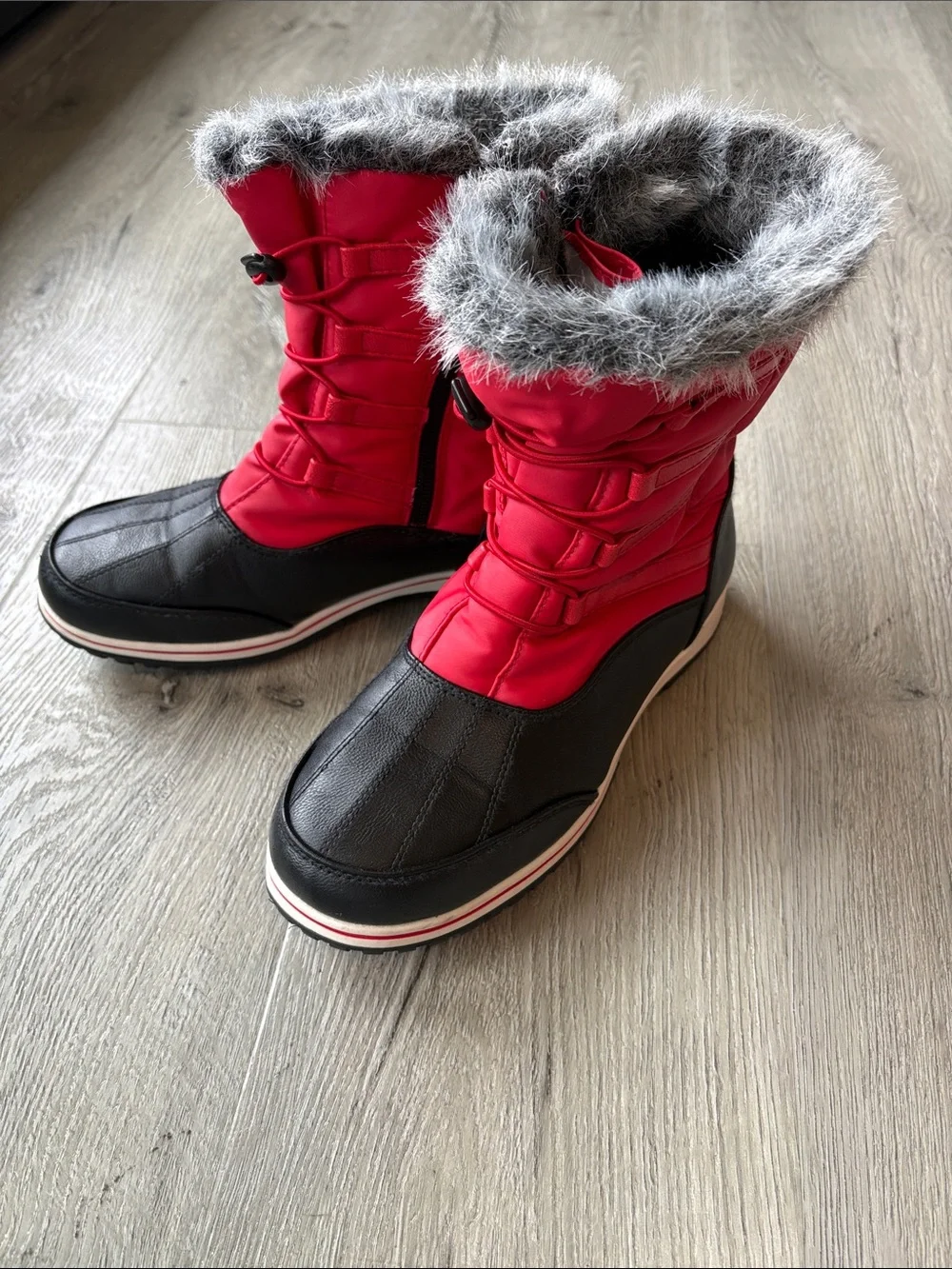 ❄️ Totes Adele Red Snow Rain Boots. Size 7